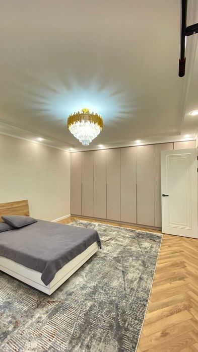 Продам 3-комн квартиру, IT лицей, 98 кв.м.