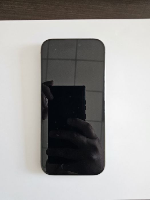iPhone 16 pro 256gb