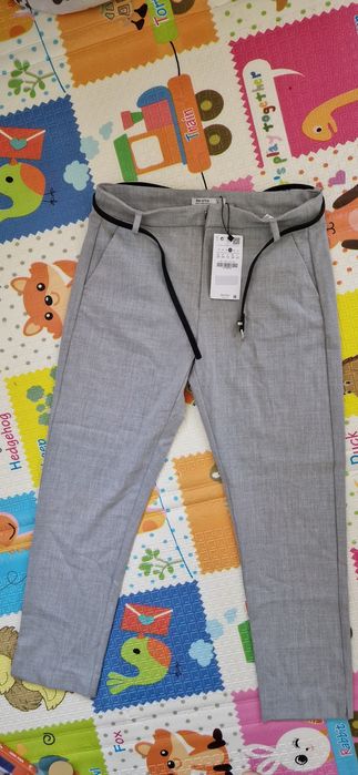 Pantaloni chino noi - mărime 38