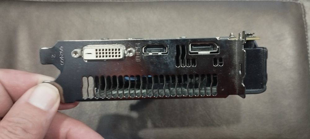 Видео карта Sapphire nitro radeon rx460 4gb