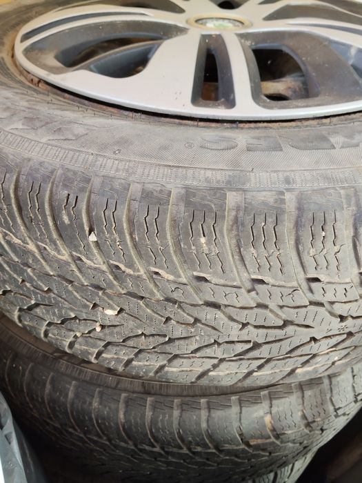 Vând Jante cu anvelope