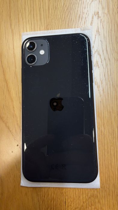 Iphon 11 запазен