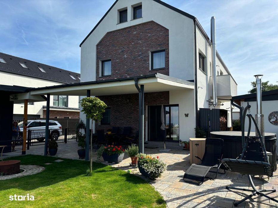 Vand vila ultramodern in Feleac