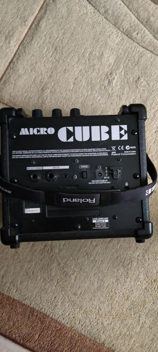 Комбик Roland Micro Cube