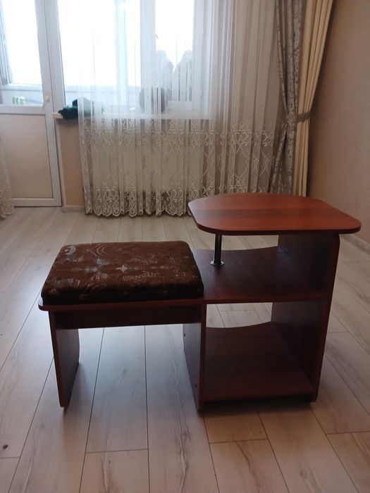 Продам шкаф для прихожей