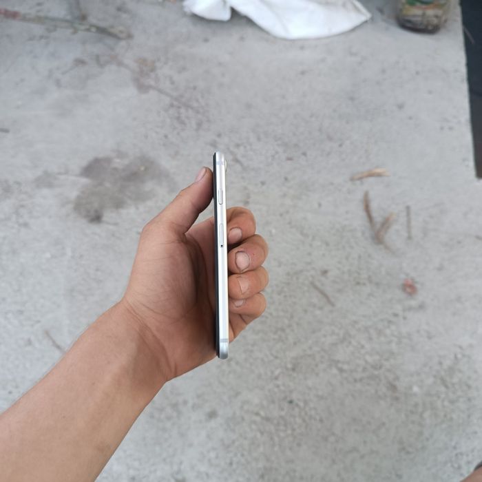 Iphone 7  omedigonla bezovta qimanglar