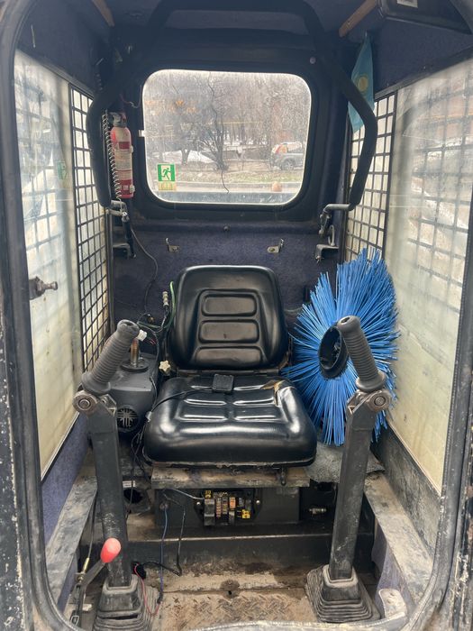 Мини погрузчик WECAN 800