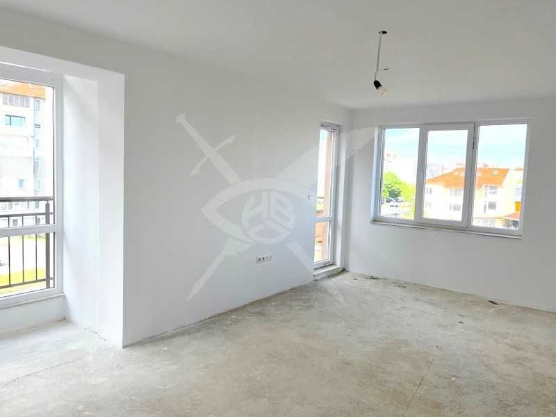 Продава се Едностаен апартамент в Поморие - 53 кв.м за 1221 €/кв.м - Снимка #1