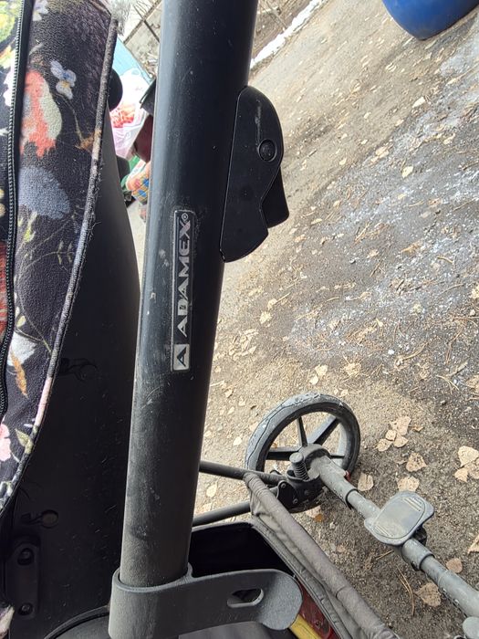 Продам польскую коляску Аdamex