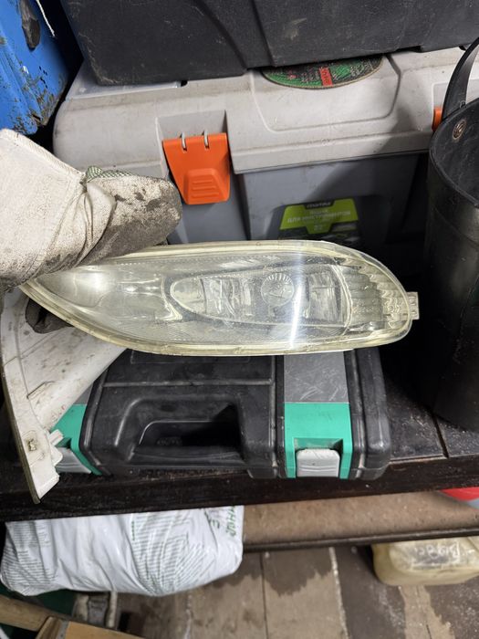 Продам противотуманки