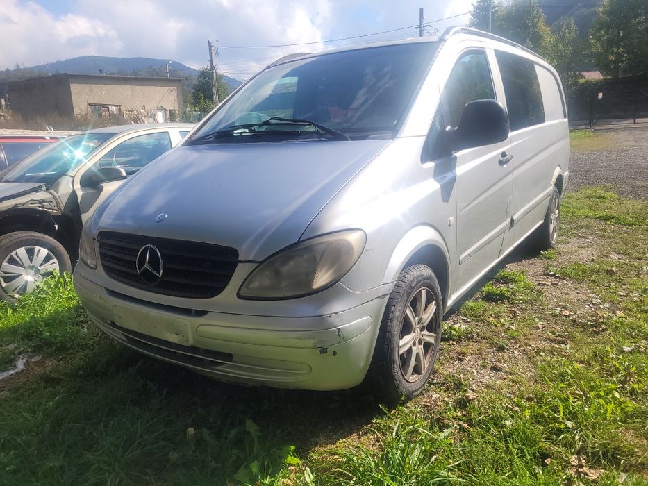 Farurii, stopurii Mercedes Vito motor 2.2