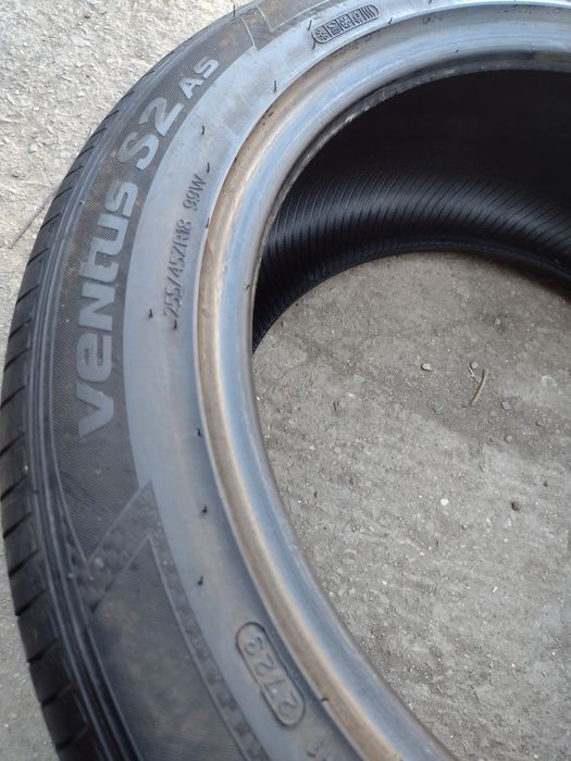 Почти нови 2бр.255/45/18 Hankook S2 A/S dot2723