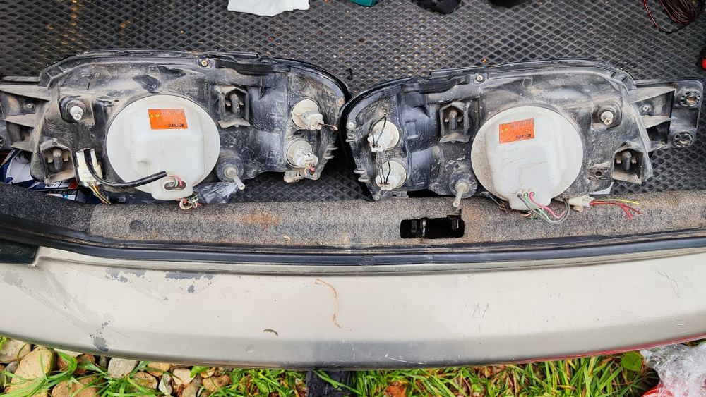 Продам фары Subaru Outback be bh