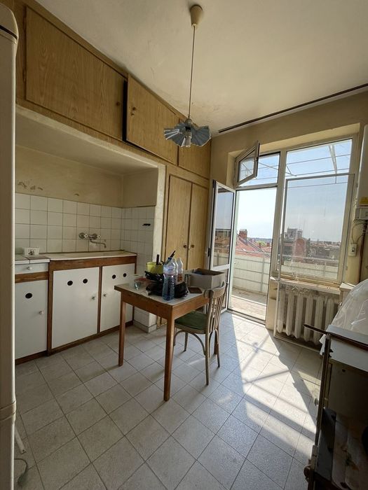 Продава се Двустаен апартамент в Стара Загора, Център - 64 кв.м за 1407 €/кв.м - Снимка #7