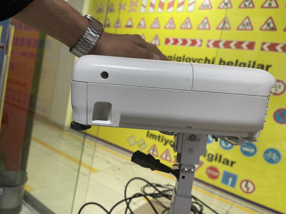 EPSON proyektor 2020