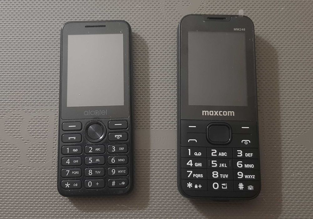 Telefon cu Butoane + incarcator
