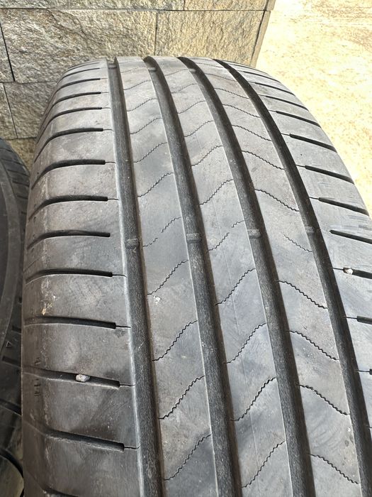 4 бр.Гуми 225/65/17 BRIDGESTONE