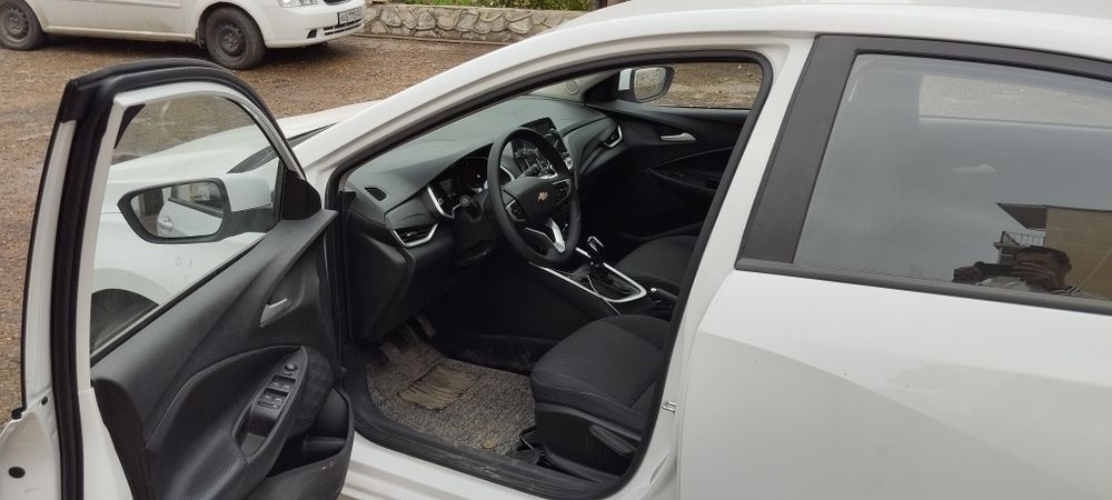 Chevrolet ONIX LT 3 class