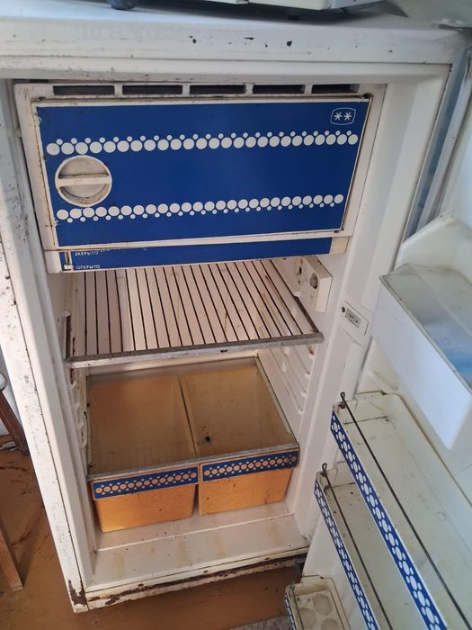 Продам холодильник