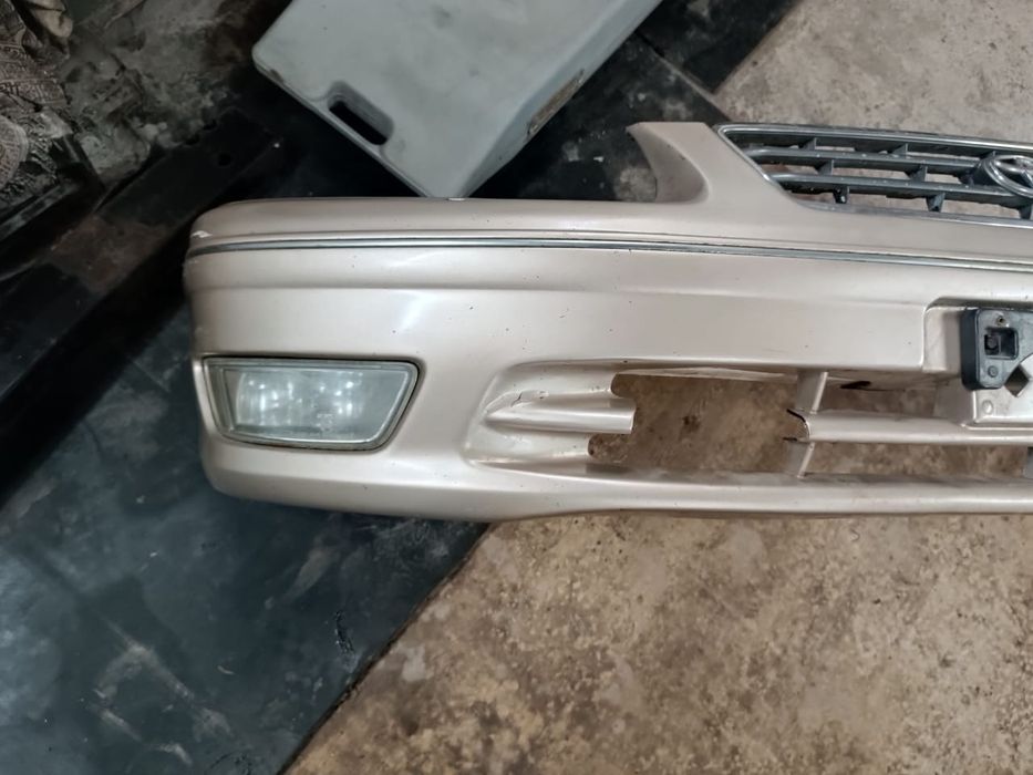 Бампер Тойота 25 грация