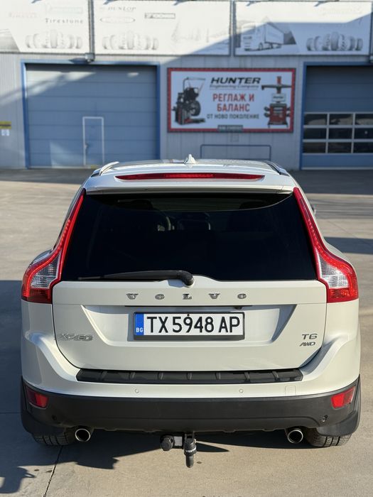 Volvo XC60 T6 304HP