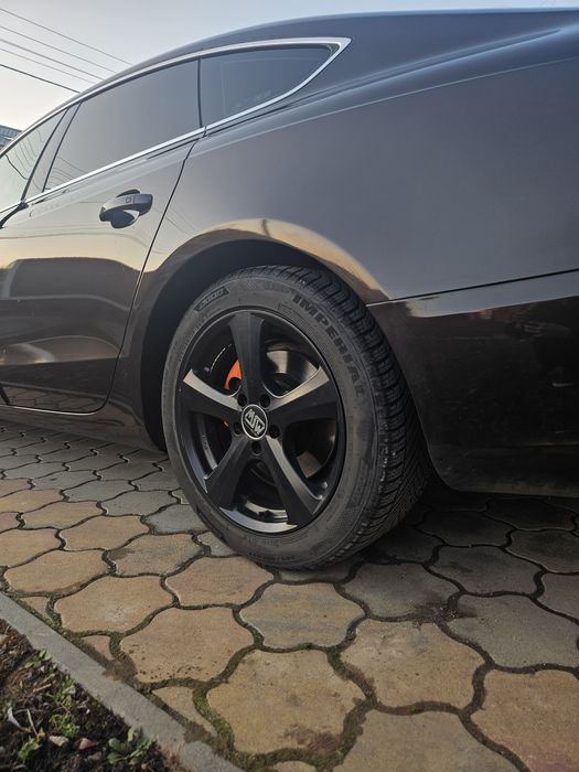 Jante R17 5x112 Audi A5 + anvelope All Season (set complet)