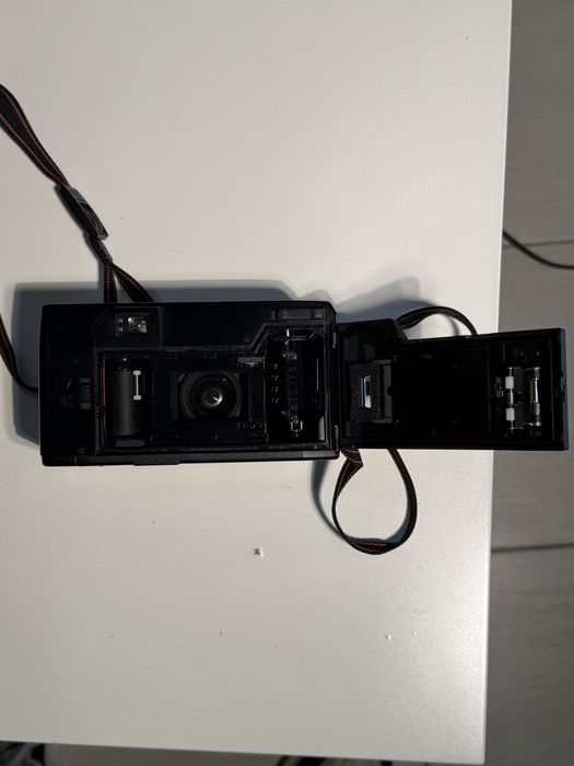 Aparate foto pe film