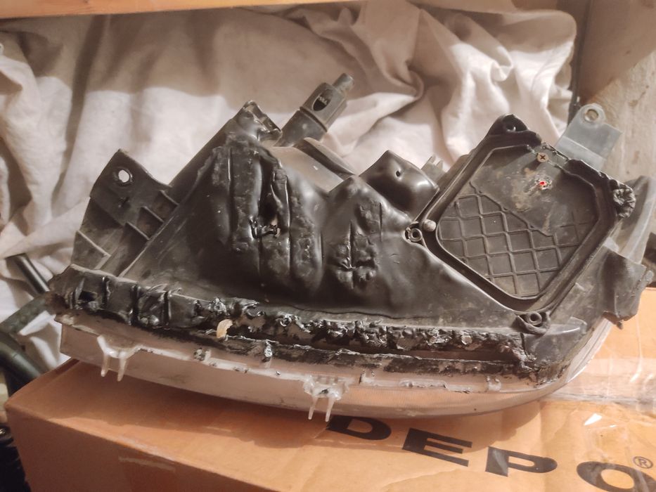 Фары RAV4 (Рав4) 30 кузов