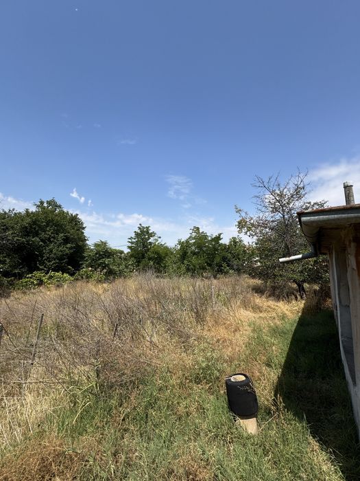 Продавам къща във с.Кутово