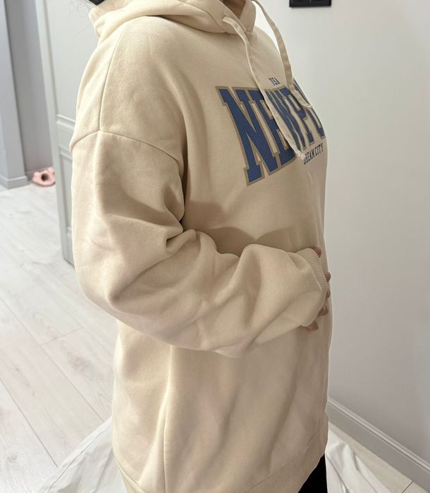 Отдам толстовку за 1200 тг