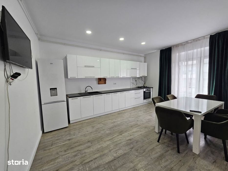 Apartament 3 camere, centru str. Horea
