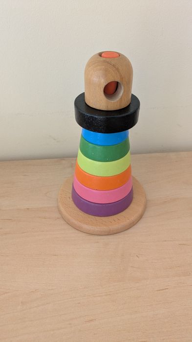 Лот дървени играчки и пъзели