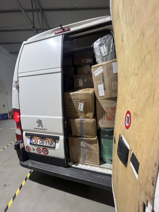 Transport Marfa/Mobila/Debarasari/Colete cu autoutilitara 3,5tone