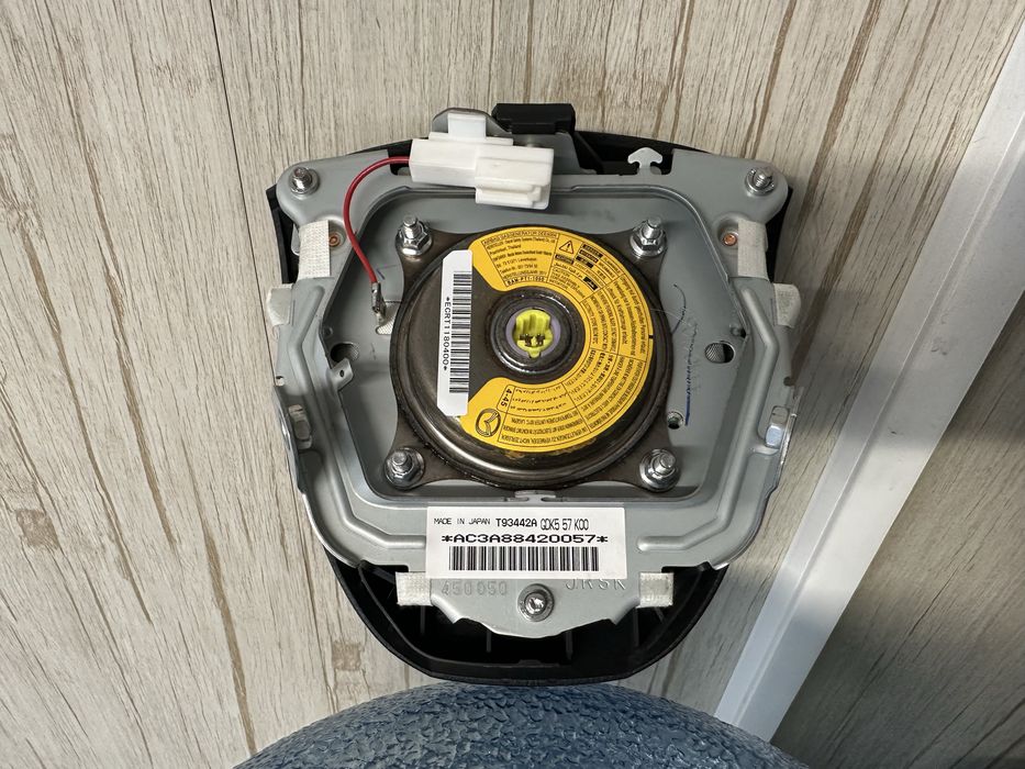 Airbag волан Мазда 6 до 2013г.!