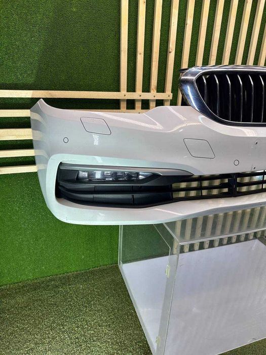 Bara fata BMW G30 simplu