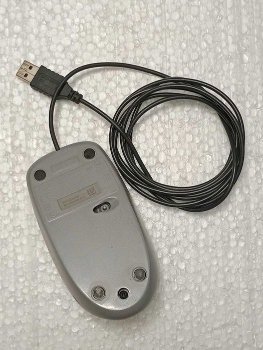 Мышь проводная б/у Logitech M110 silent