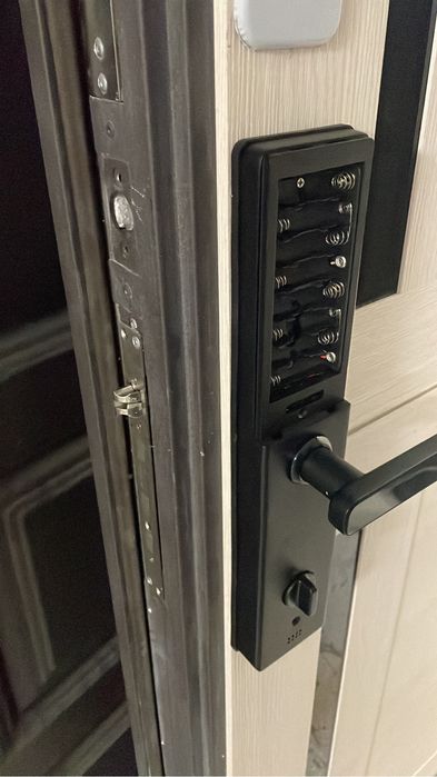 Ақылды смарт құлып орнату астана