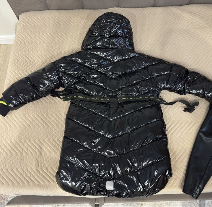 Зимняя куртка на девочку