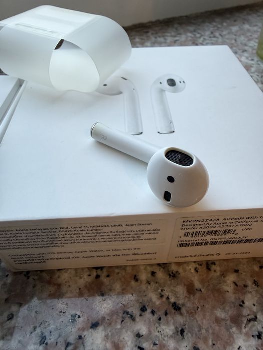 Airpods оригинал