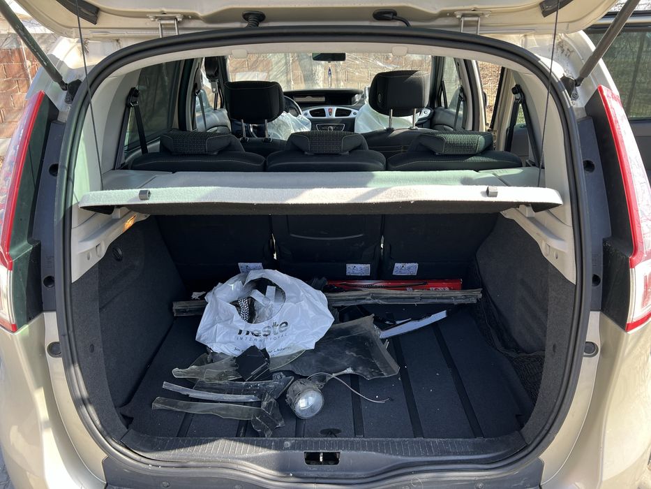 Renault grand scenic  2009 avariat bucuresti