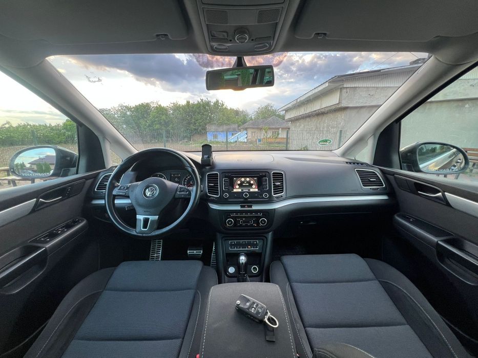 VOLKSWAGEN Sharan 2012 — imagine 4