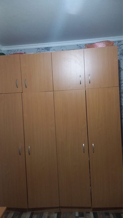 Отдам даром спальный гарнитур