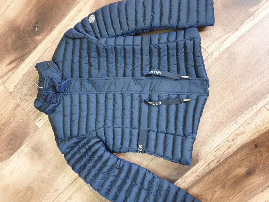 Geaca Moncler xs