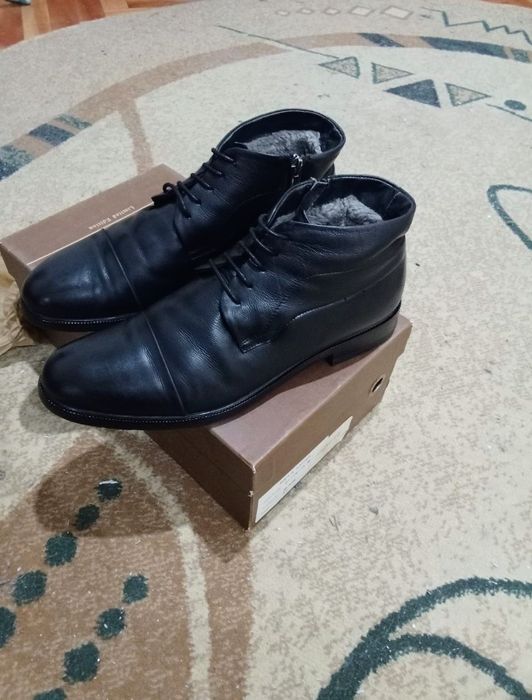 Продаётся мужская обувь