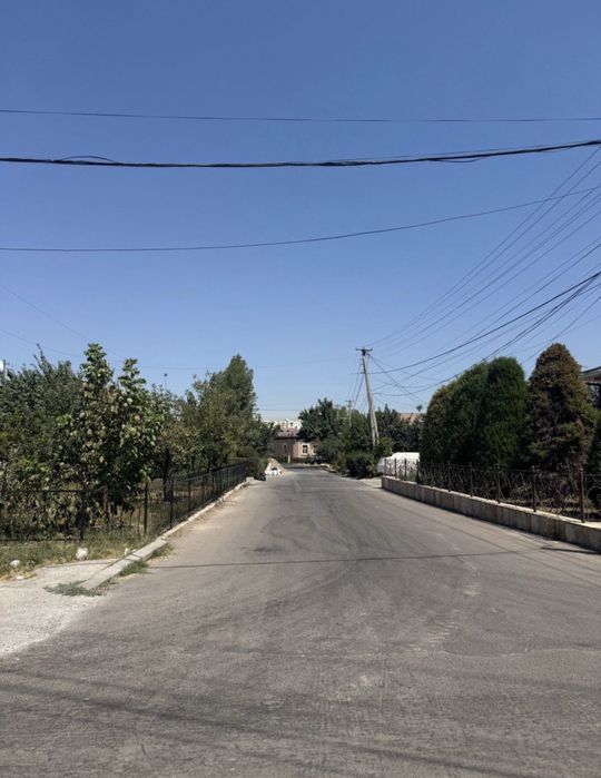 Продается земля Под коттедж .Гостиницу Бадамзар Телевышка 20 соток