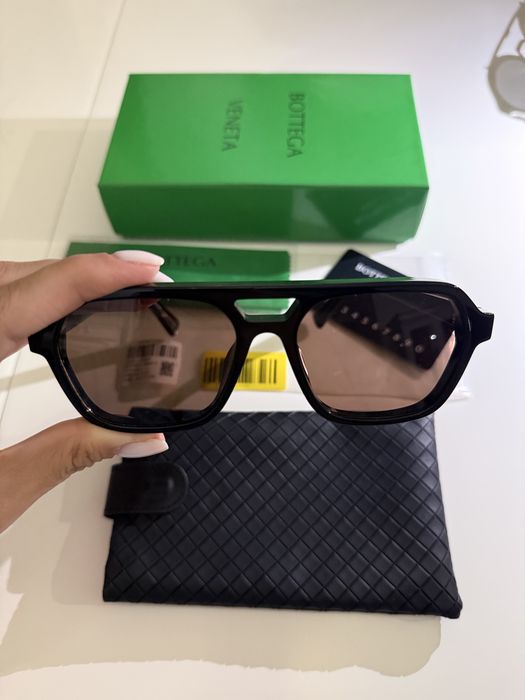 Ochelari de soare Bottega Veneta