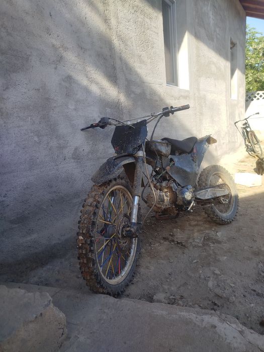 Vând cross 125 cc 4t