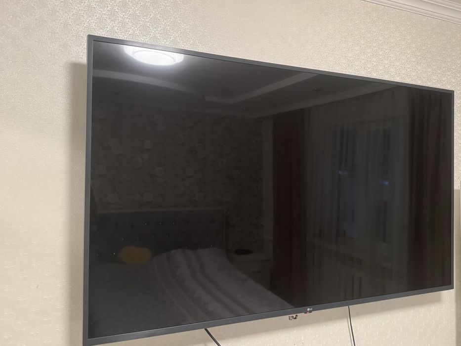 Телевизор Lg 165см 85