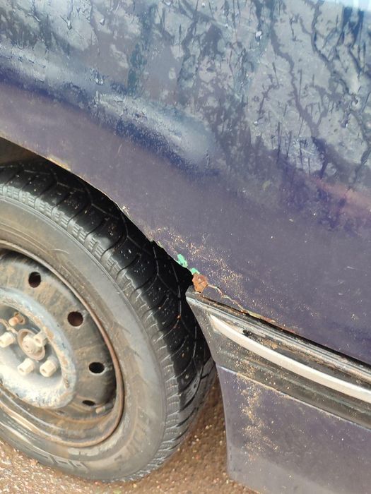 Продам машину срочно