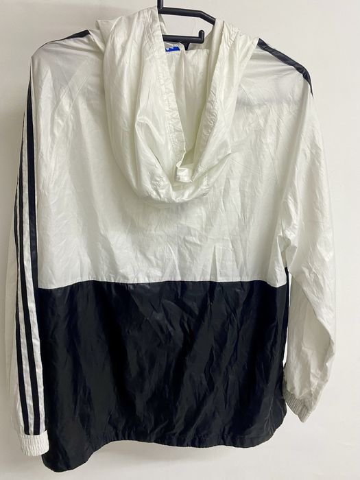 Ветровка adidas
